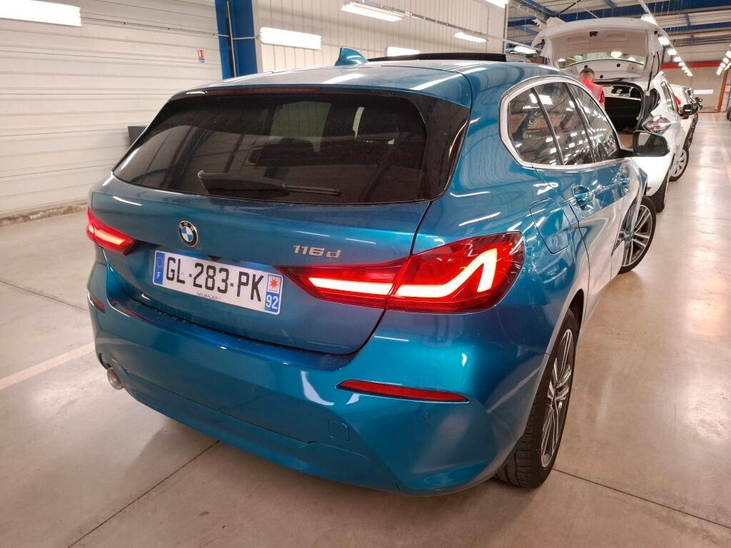 BMW 116D 115CV STEPTRONIC BUSINESS DESIGN ( FARI LED - BMW DIGITAL COCKPIT - TETTO PANORAMICO APR. - NAVI - MIRROR - PARK ASSISTANT - TELECAMERA POST. - CERCHI 17 )