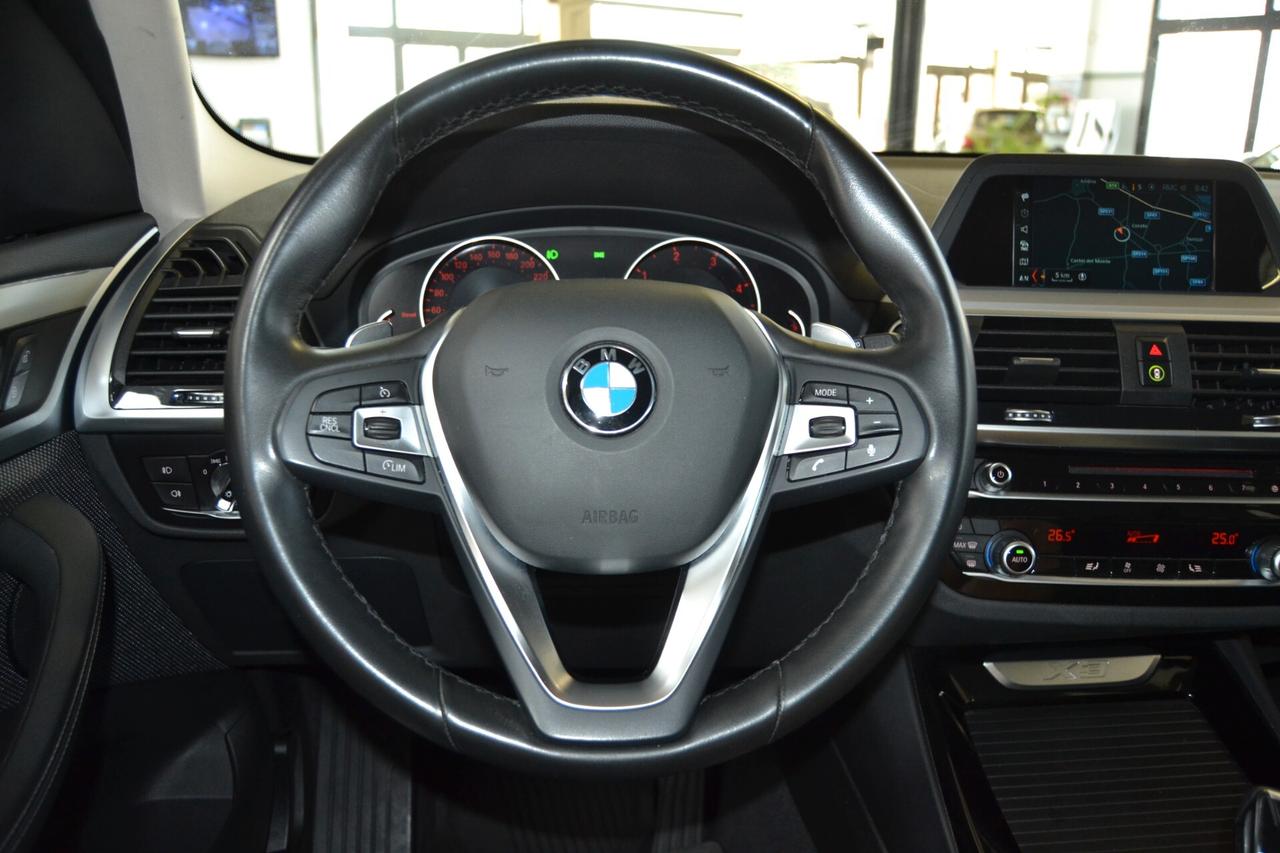 Bmw X3 xDrive20D 190CV C.Auto/Navi/Xenon