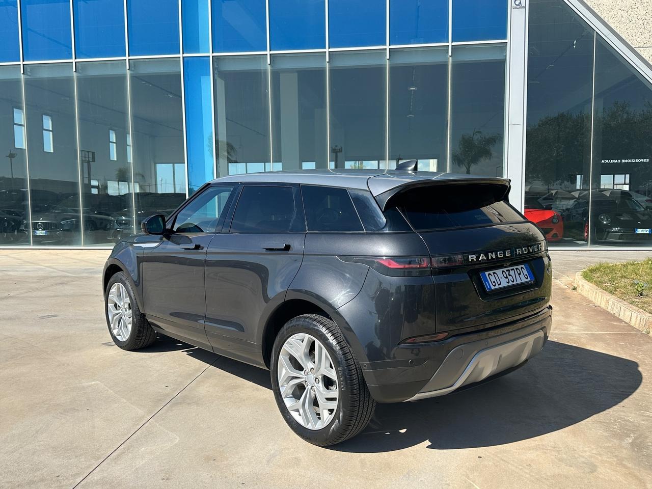 Range Rover Evoque 2.0d Nolita possibilità noleggio no scoring