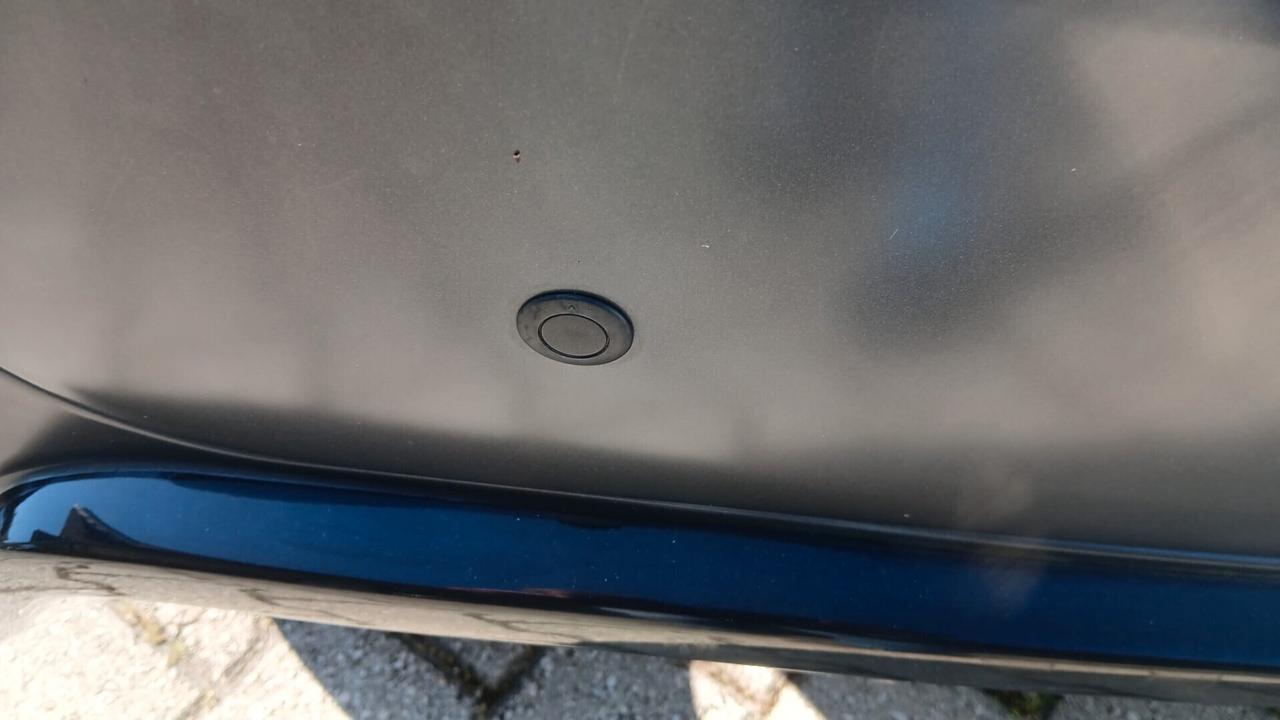 Aixam GTO UNICO PROPRIETARIO COME NUOVA CON ABS/SENSORI PARCHEGGIO/TELECAMERA POSTERIORE/VIVAVOCE/PELLE/TOUCHSCREEN ECC...