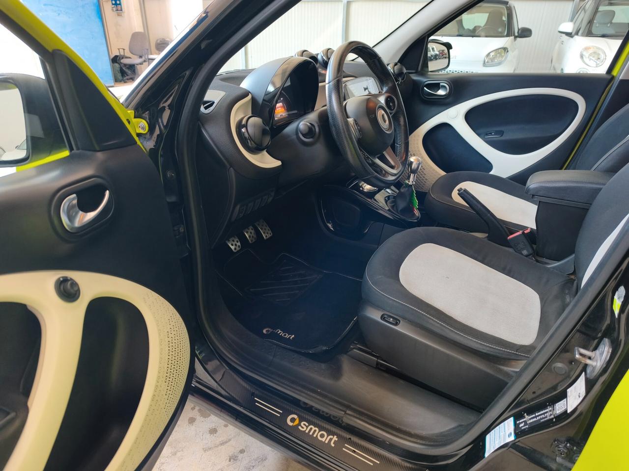 Smart ForFour 70 1.0 Passion