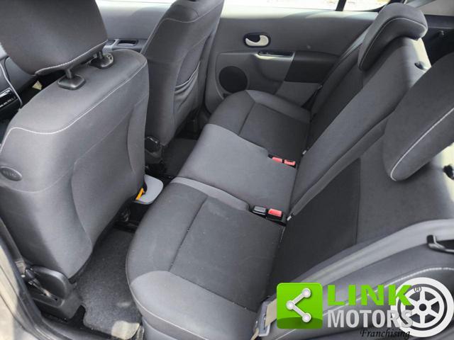 RENAULT Modus 1.2 16V Live