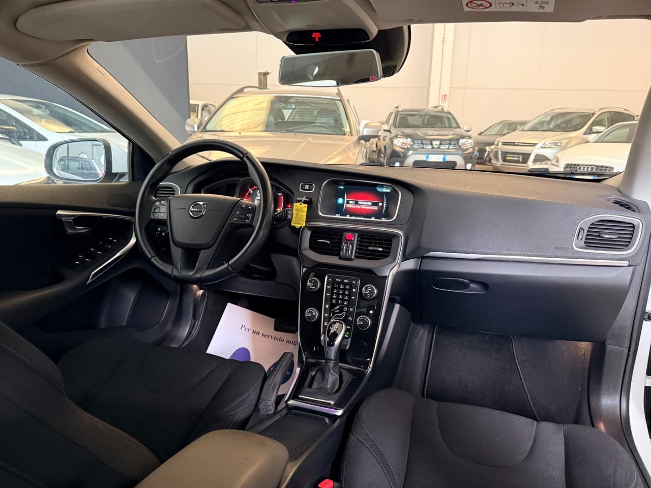 Volvo V40 D2 Geartronic Kinetic