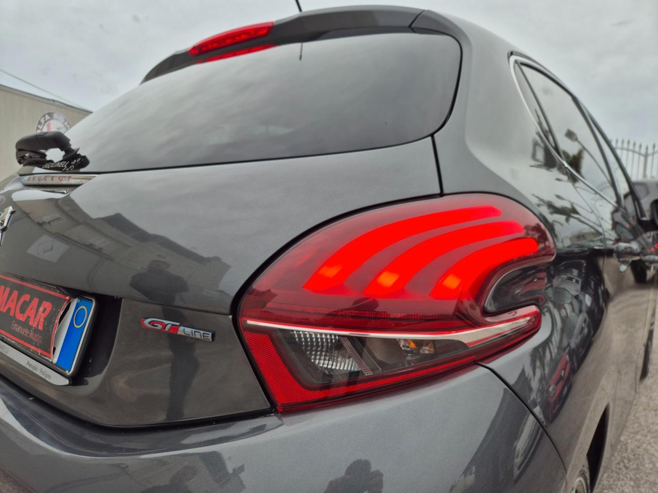 Peugeot 208 RESTAYLING 1.6 TDI 120 CV GT LINE FULL