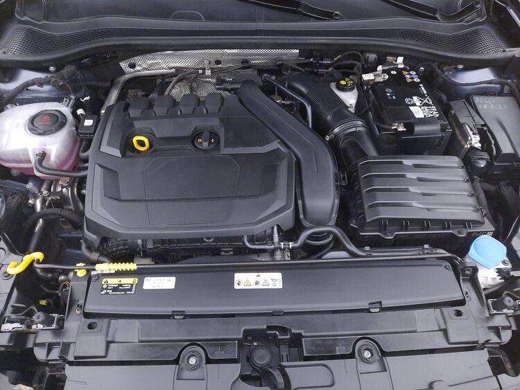 Cupra Leon Hybrid DSG BR124641 1.5 Mild Hybrid 150CV
