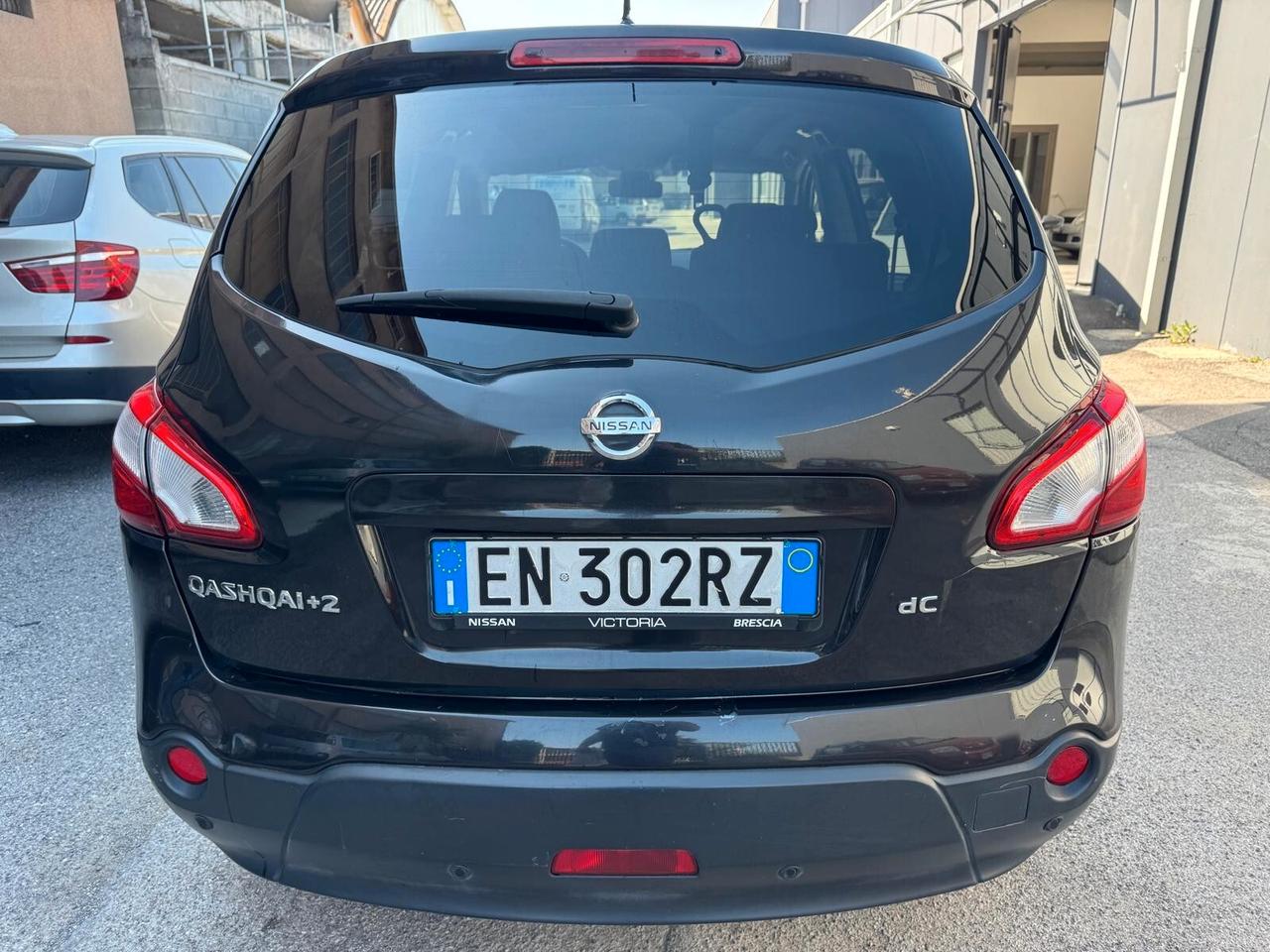 Nissan Qashqai 2 1.6 dCi DPF Tekna 4WD 7 POSTI EURO5