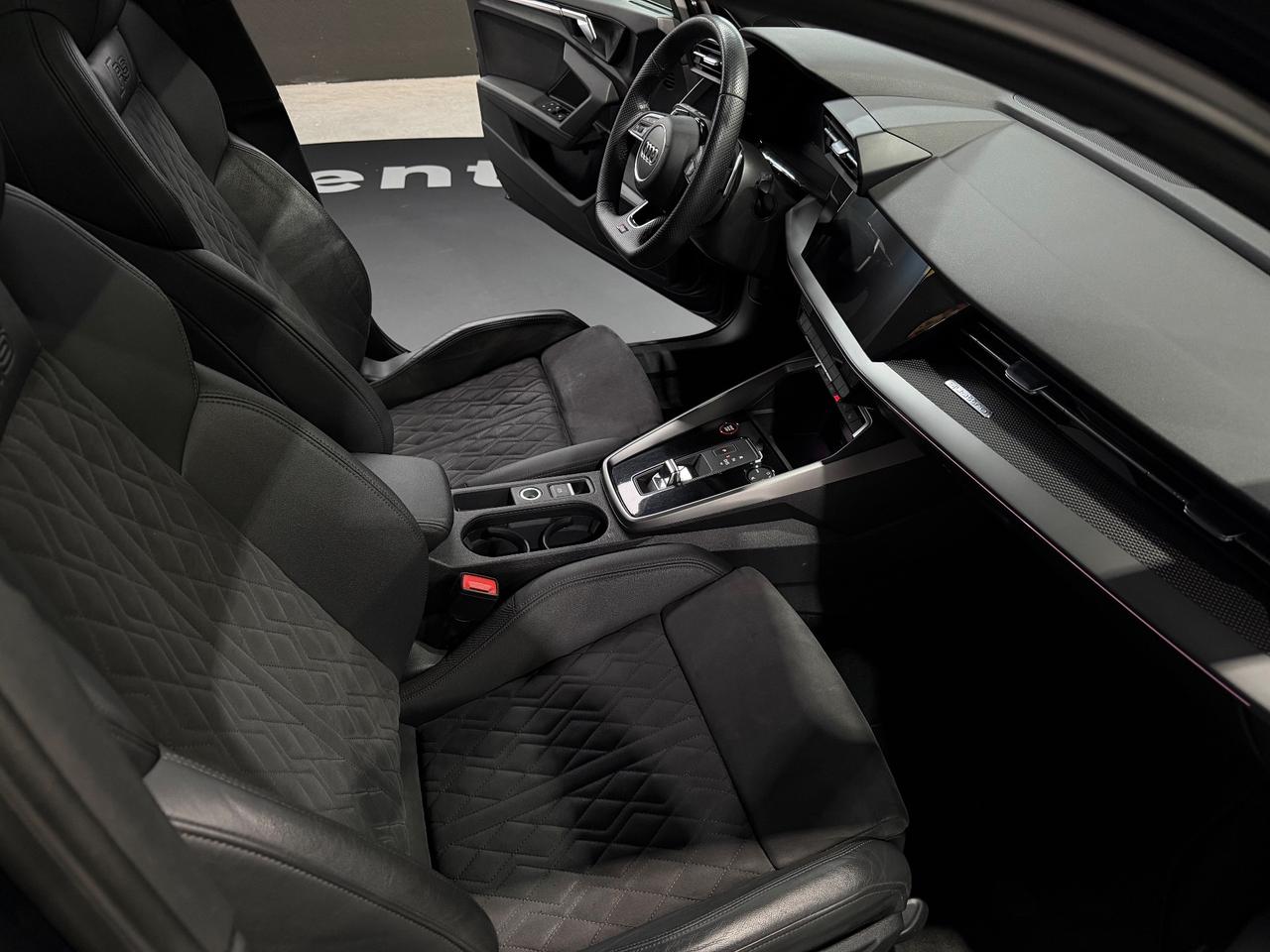 Audi A3 RS 3 SPB TFSI quattro S tronic