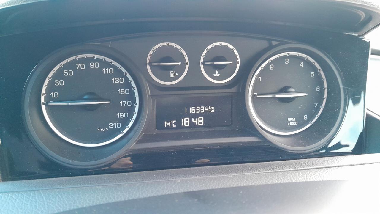 Lancia Ypsilon 1.2 69 CV Unyca