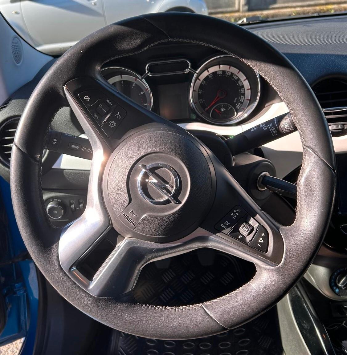 Opel Adam 1.2 70 CV