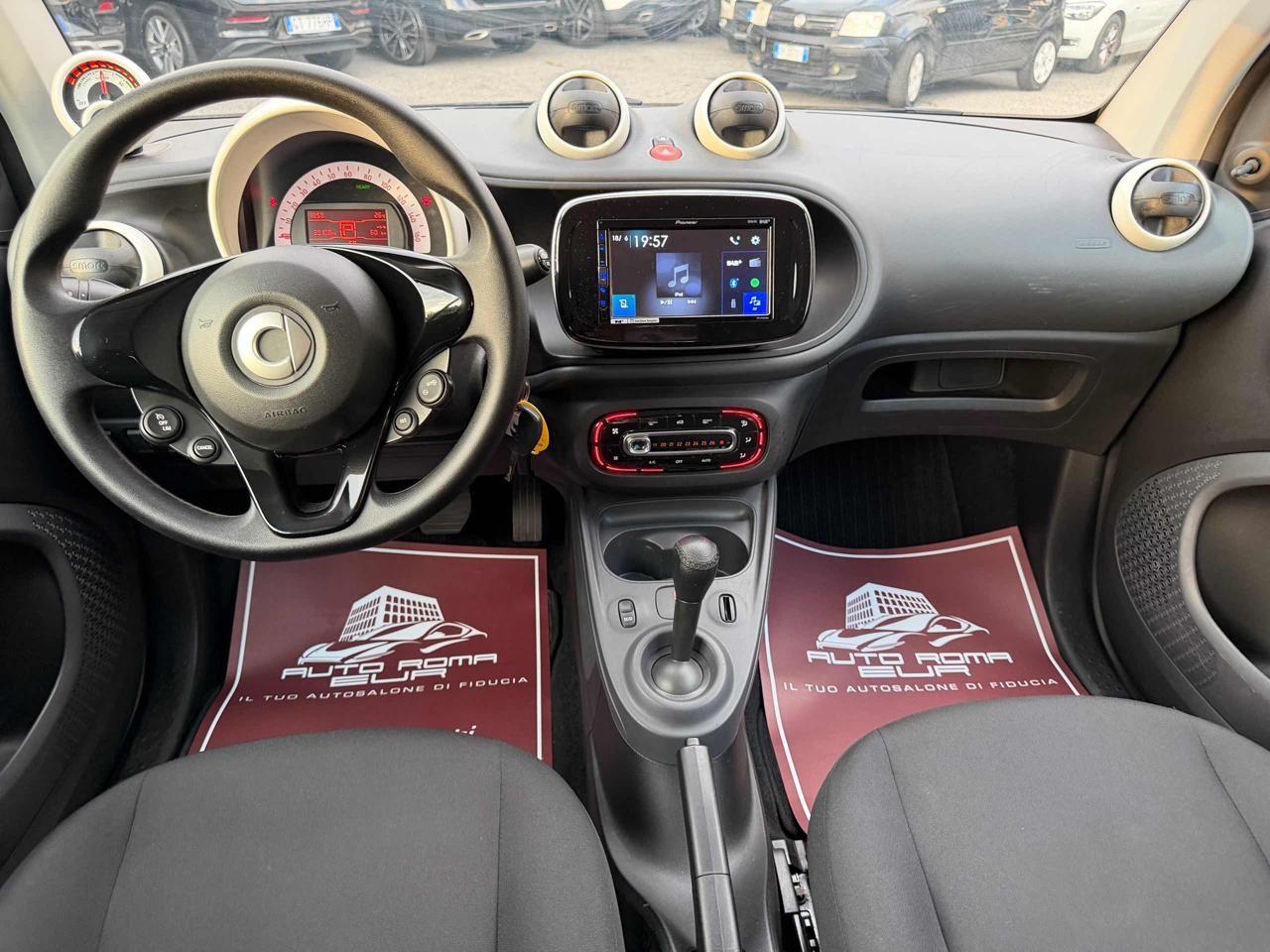 smart forTwo EQ PREZZO REALE! TAGLIANDI UFFICIALI! PERFETTA!