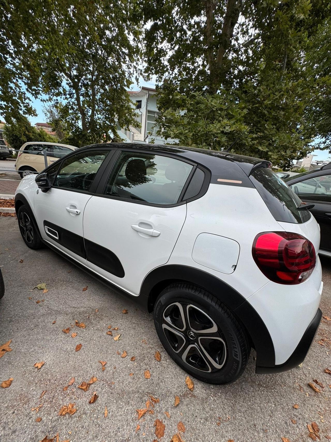 Citroen C3 PureTech 83 S&S Shine