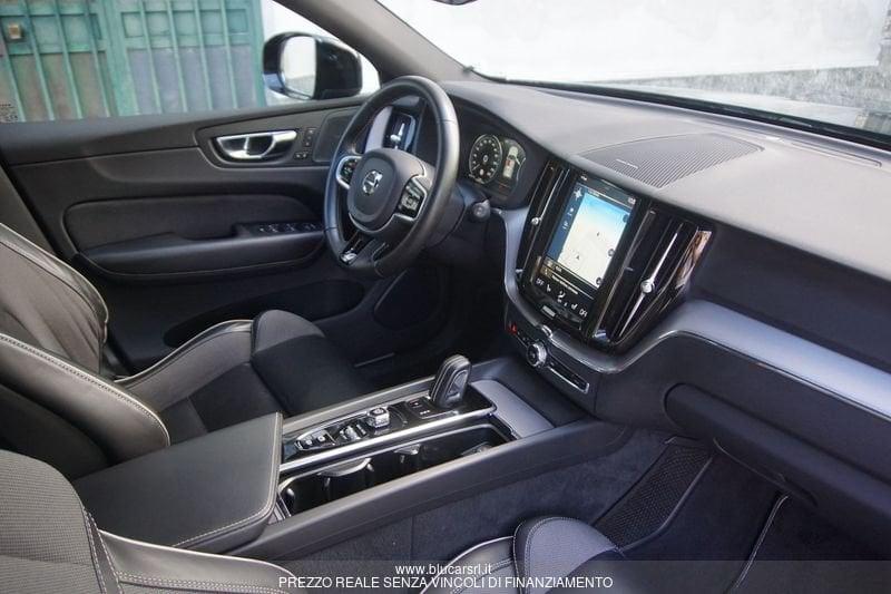 Volvo XC60 XC60 B4 (d) AWD Geartronic R-design