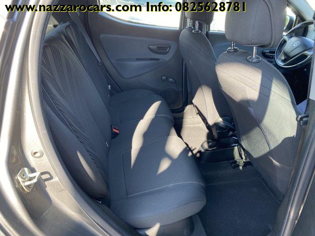 LANCIA Ypsilon 1.0 FireFly 5 porte S&S Hybrid Ecochic Gold