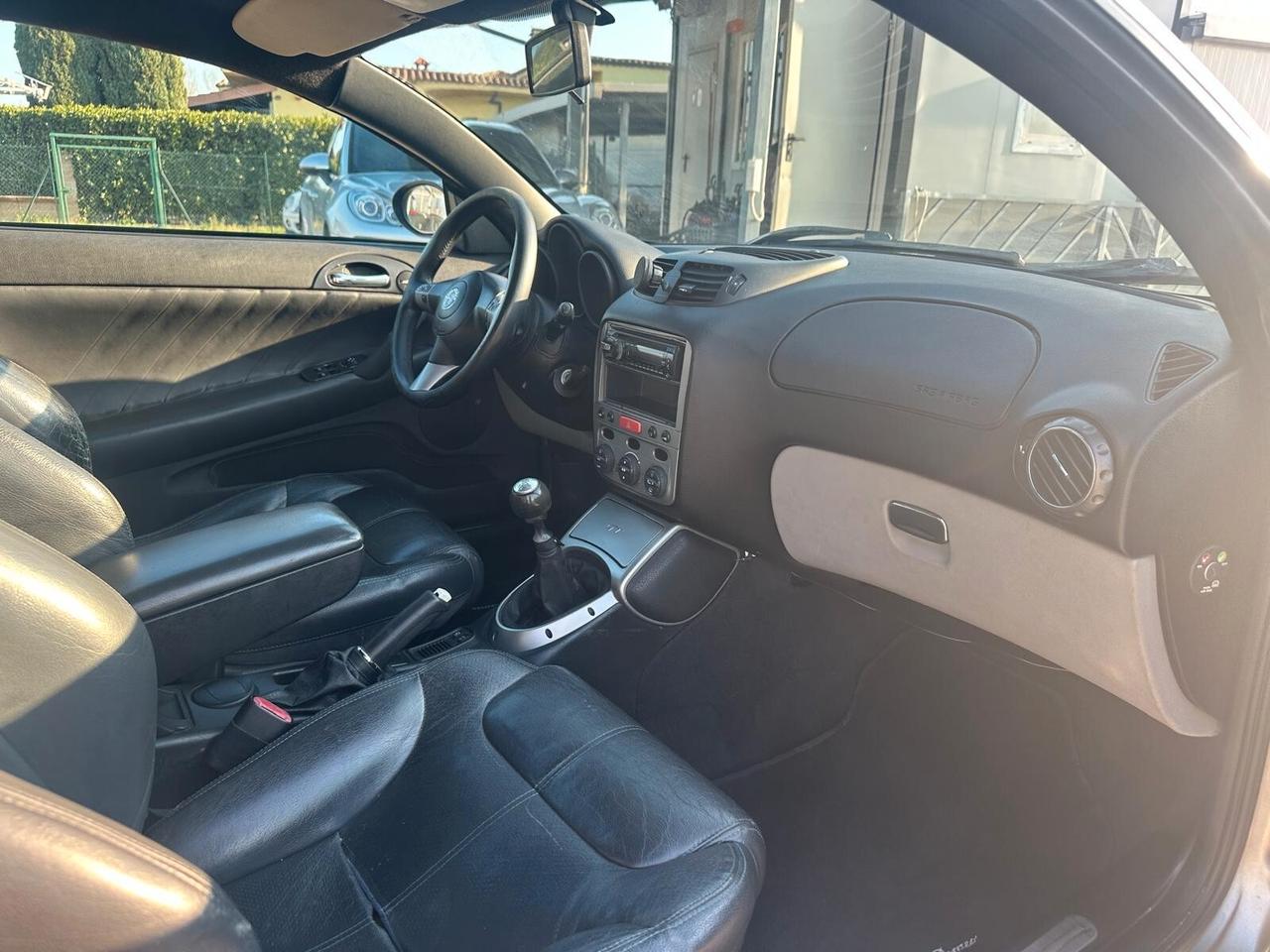 Alfa Romeo GT 1.9 MJT