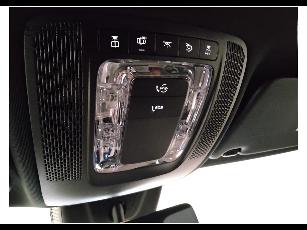Mercedes-Benz GLA-H247 2020 - GLA 180 d Sport Plus auto