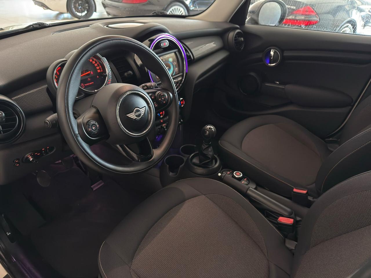 Mini 1.5 Cooper D Business XL