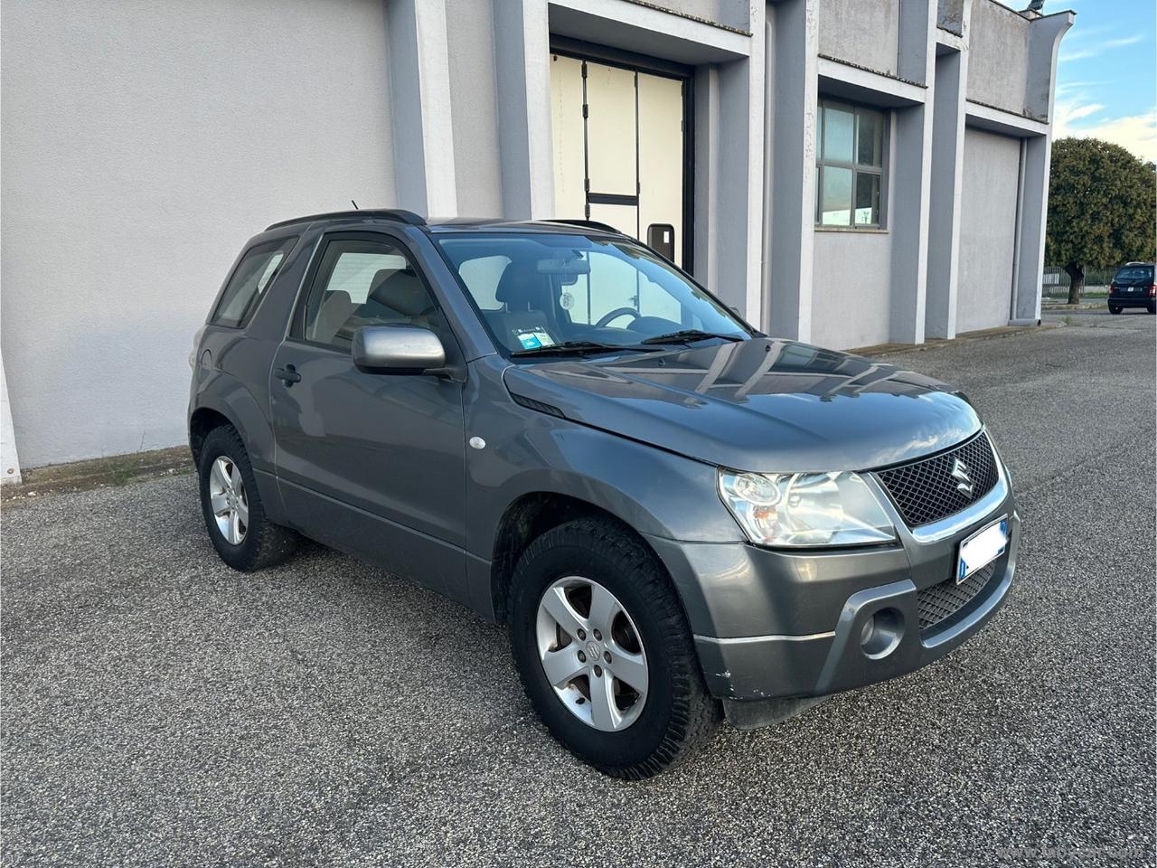 SUZUKI Grand Vitara 1.6 16V 3p. GPL 4X4