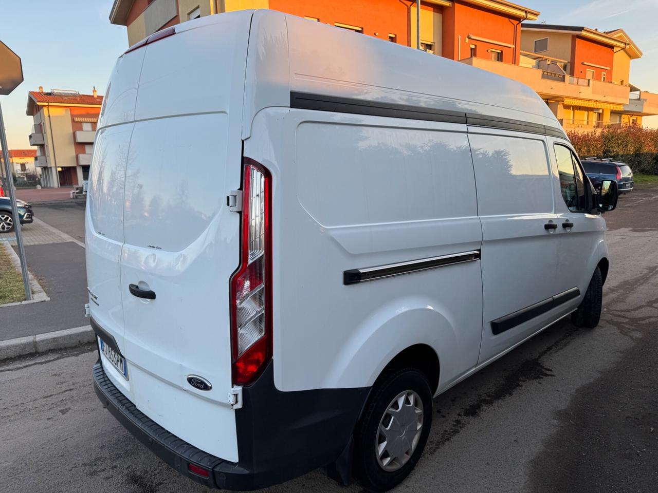 Ford Transit Custom L2H2 2017