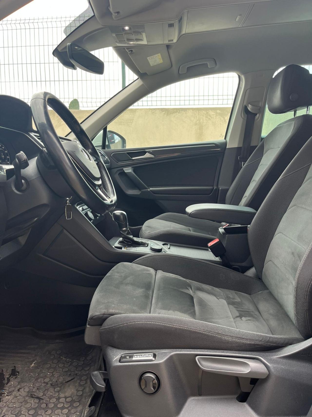 Volkswagen Tiguan 2.0 TDI SCR DSG 4MOTION Advanced BMT