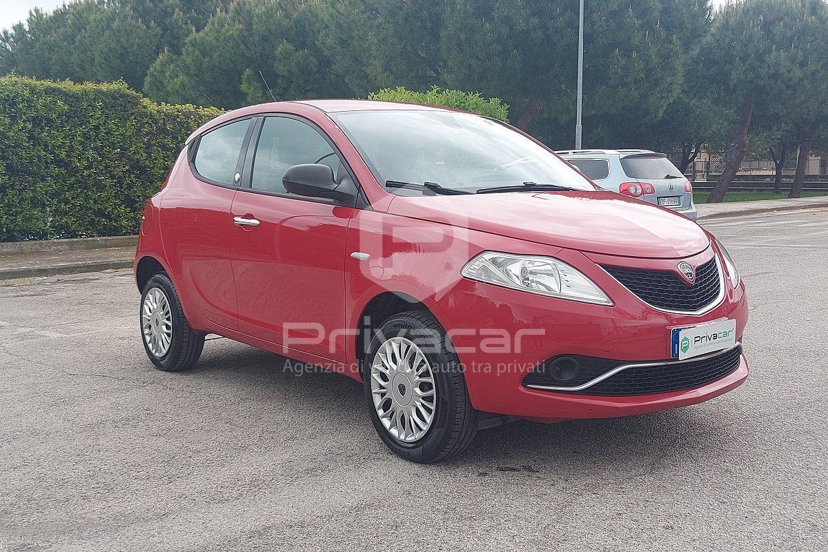 LANCIA Ypsilon 0.9 TwinAir 85 CV 5 porte Metano Ecochic Platinum