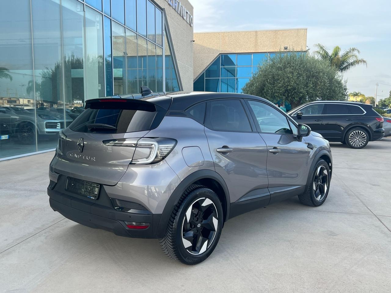 Renault Captur TCe 90 CV Techno Possibilità noleggio no scoring