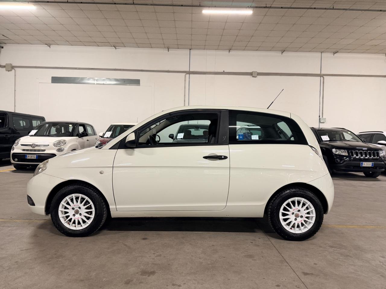 Lancia Ypsilon 1.2 Oro