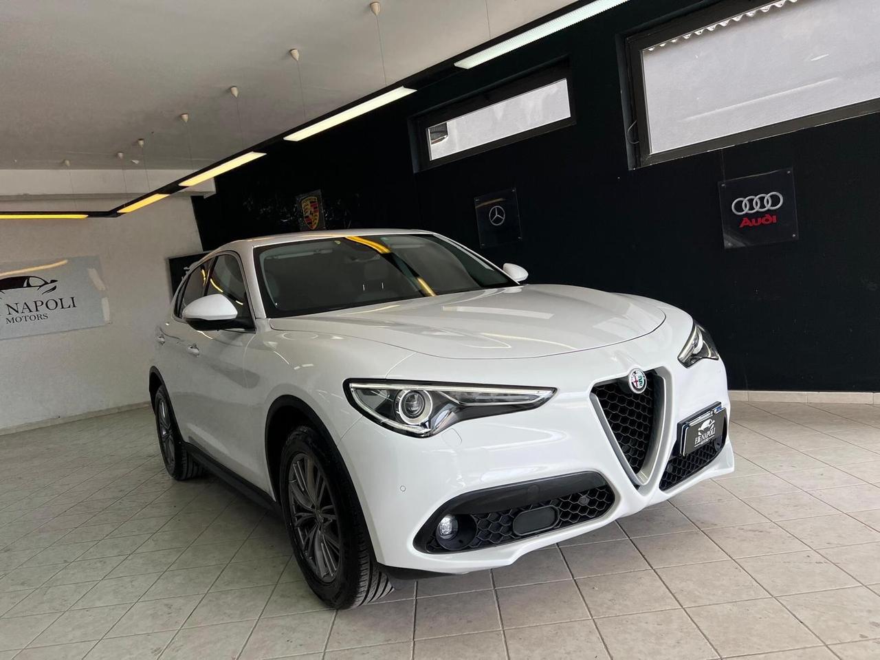 Alfa Romeo Stelvio 2.2 Turbodiesel 180 CV AT8 Q4 Executive