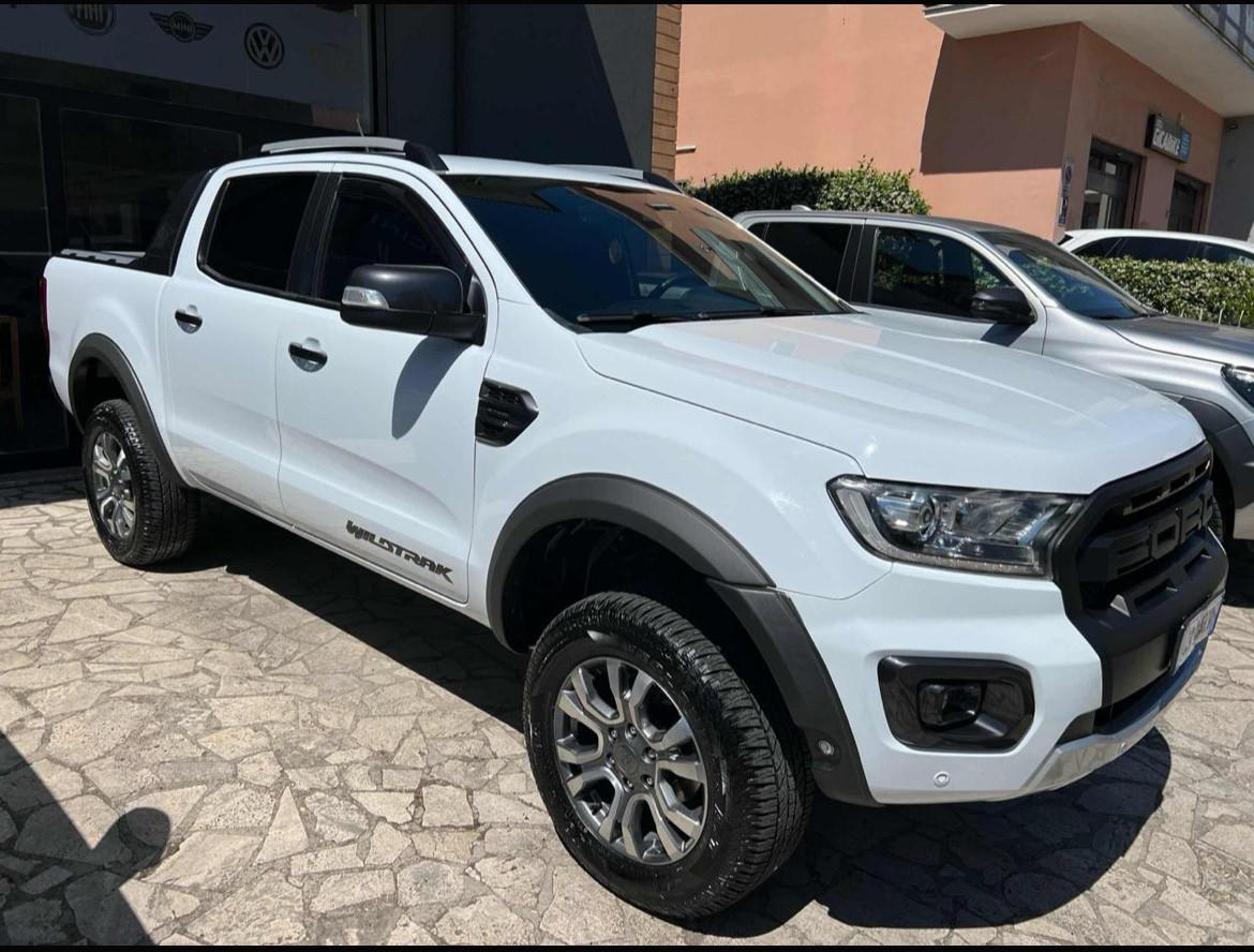 Ford Ranger 2.0 TDCi 213CV DC Wildtrak 5 posti