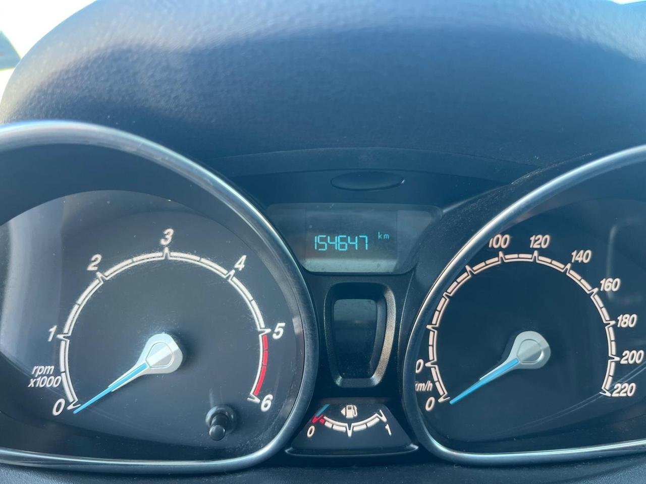 Ford Fiesta 1.6 TDCi Titanium GRANDINATA