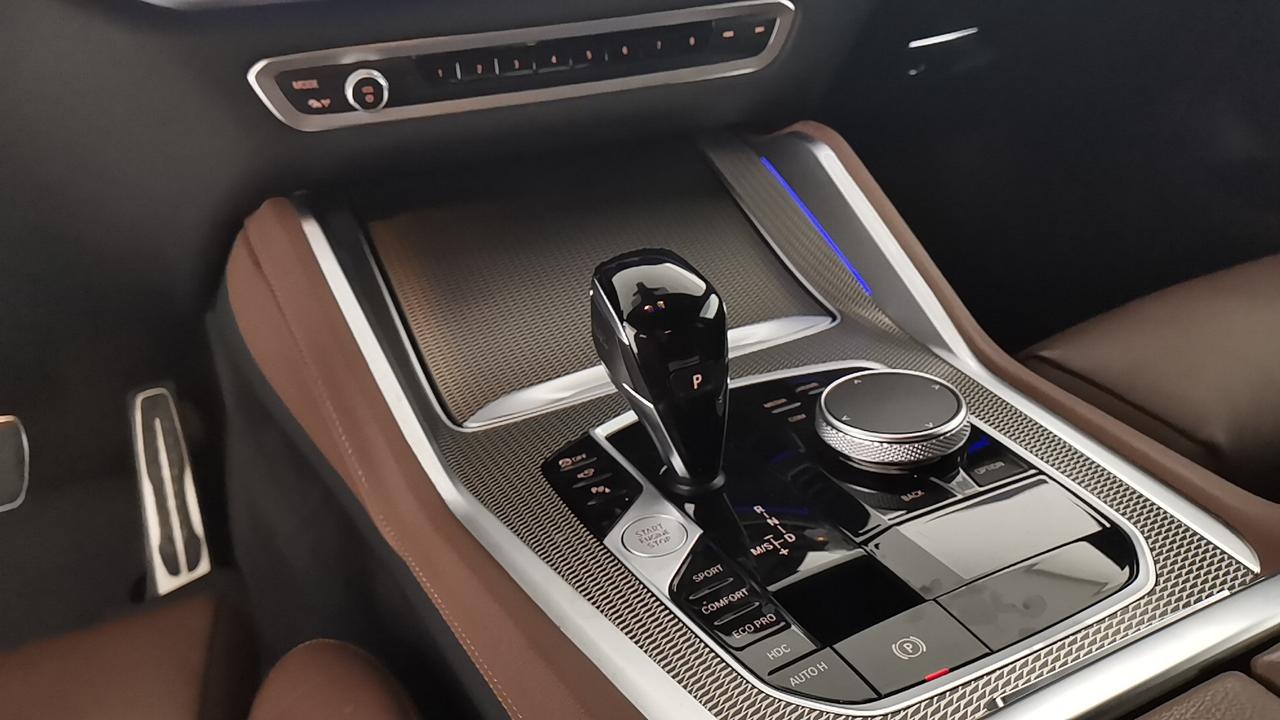 BMW X6 G06-F96 - X6 xdrive40d mhev 48V Msport auto