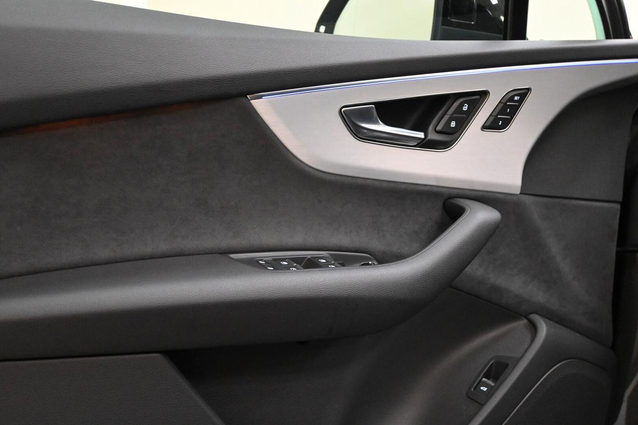 AUDI Q7 2ª serie Q7 SUV 50 TDI quattro tiptron...