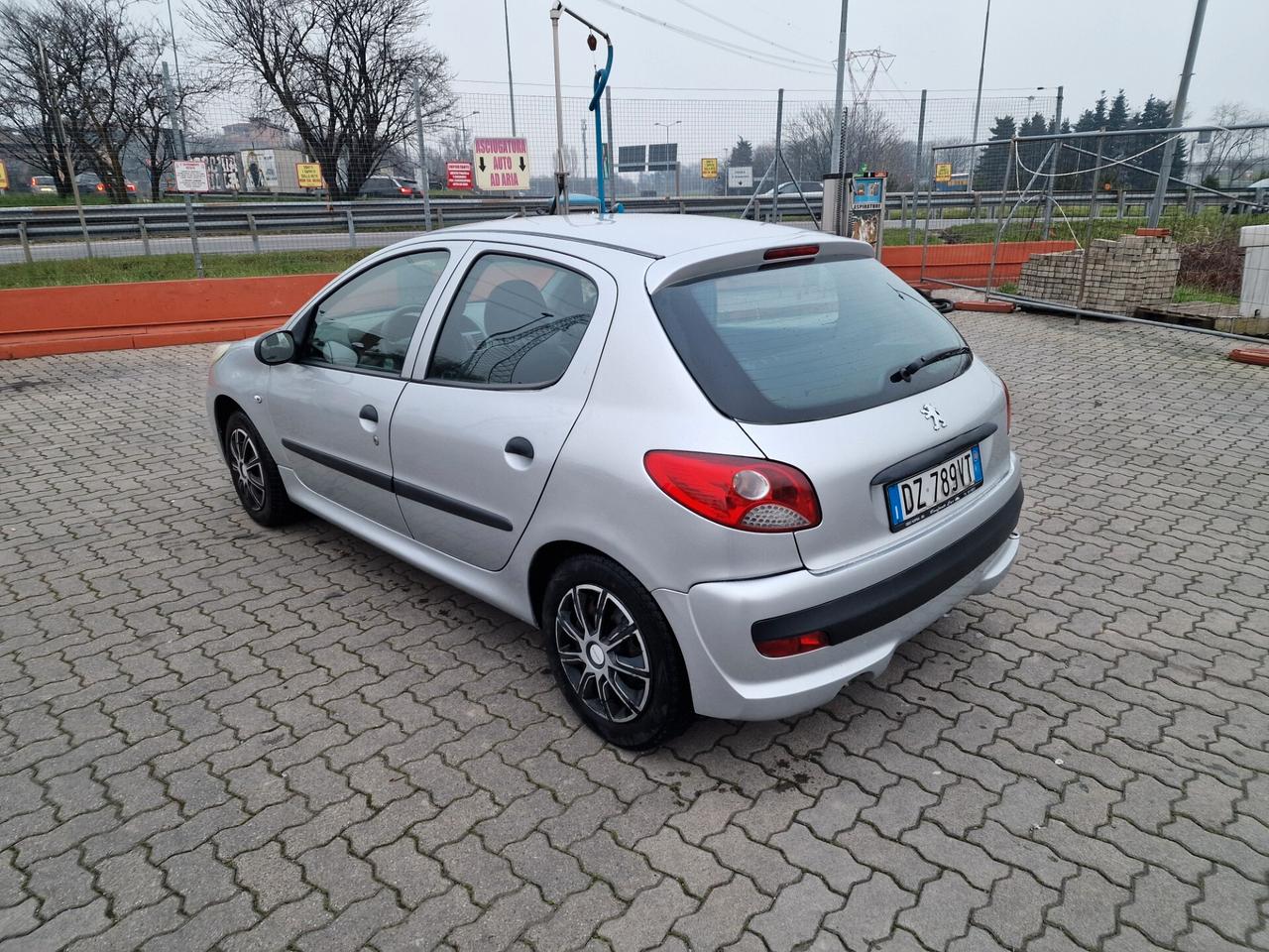 Peugeot 206 Plus 1.1 60CV 5p. Trendy ECO GPL