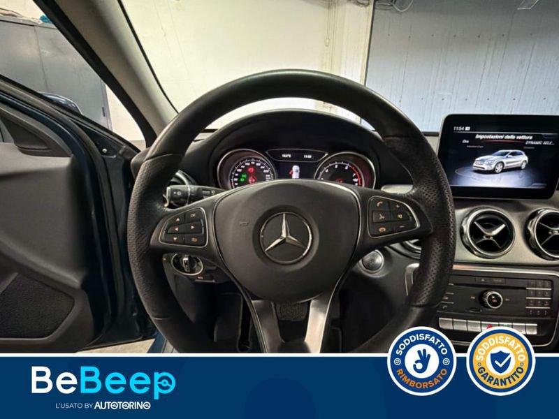 Mercedes-Benz GLA 180 SPORT AUTO