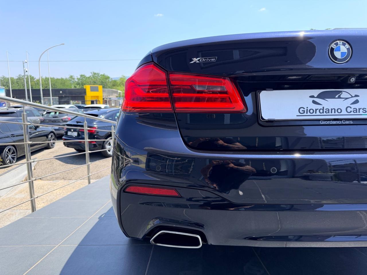Bmw 530d xDrive Msport 249cv uni pro da vetrina