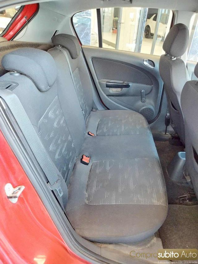 OPEL Corsa 1.2 5 porte Cosmo