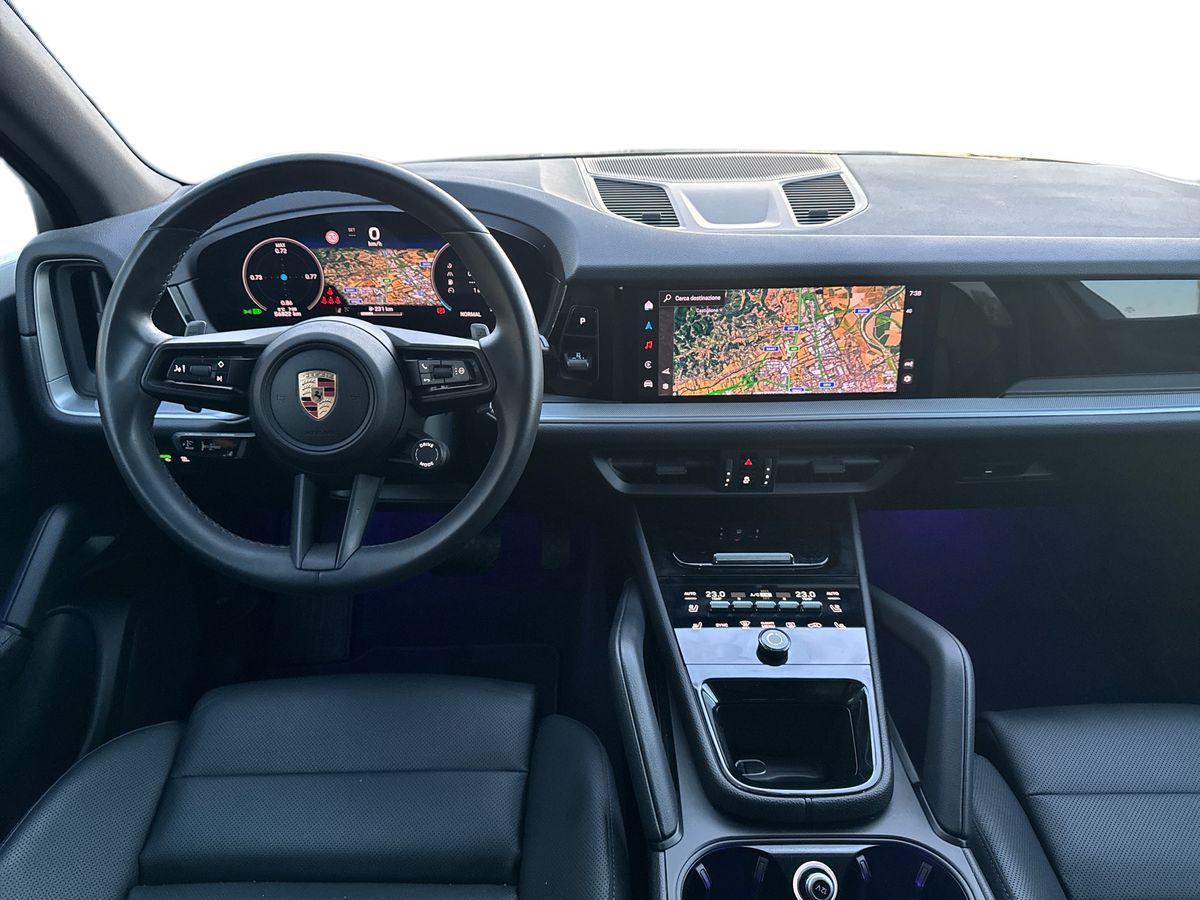 PORSCHE Cayenne 3.0 tiptronic