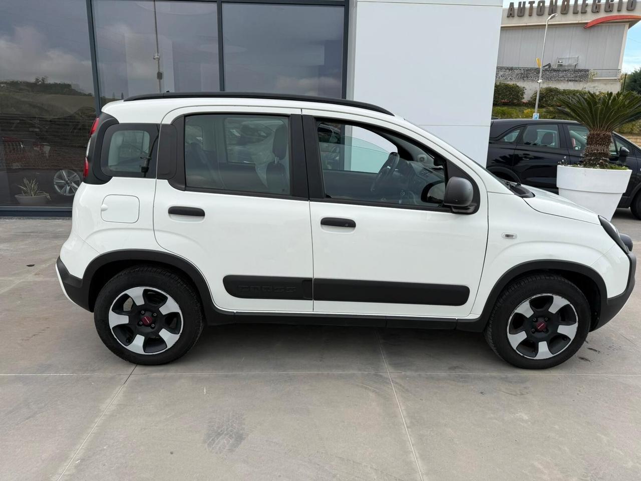 Fiat Panda 1.0 FireFly S&S Hybrid City Cross