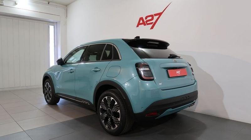 FIAT 600 600 1.2 hybrid La Prima II 145cv auto