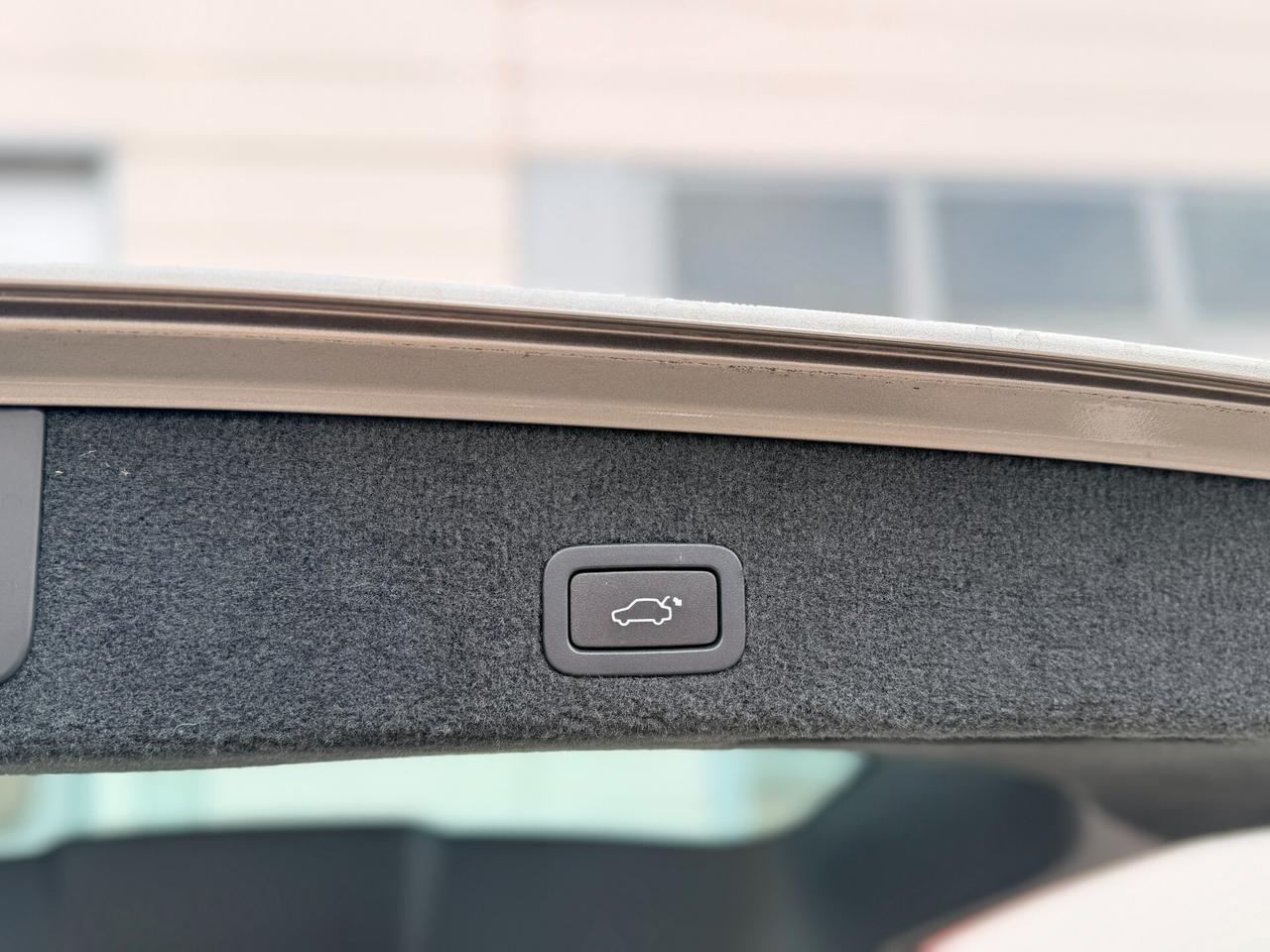 Volvo XC 70 XC70 D5 AWD Summum