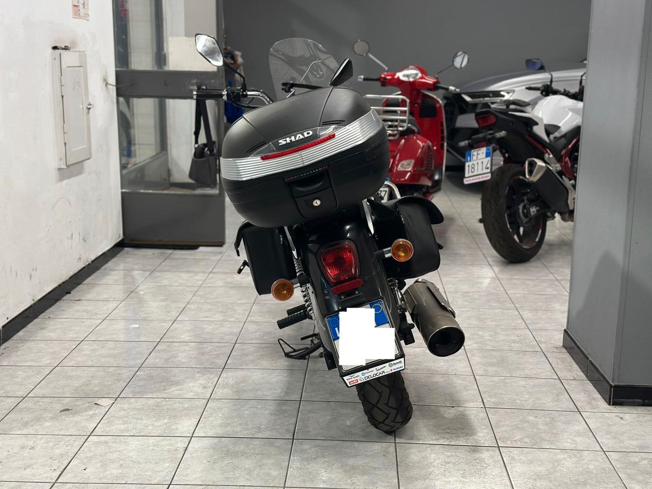 Um Renegade Commando 125