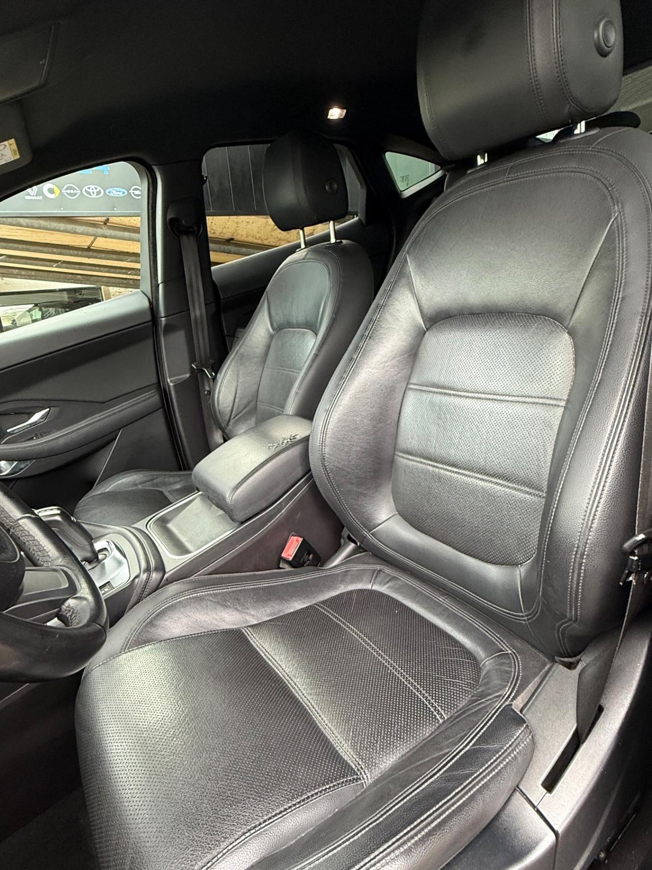 Jaguar E-Pace 2.0D 180 CV AWD aut. S