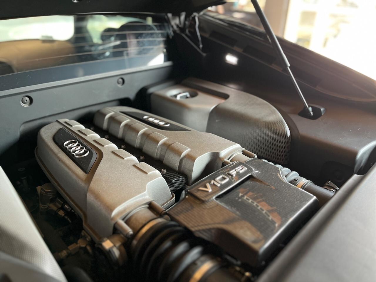 Audi R8 V10 coupè 525cv