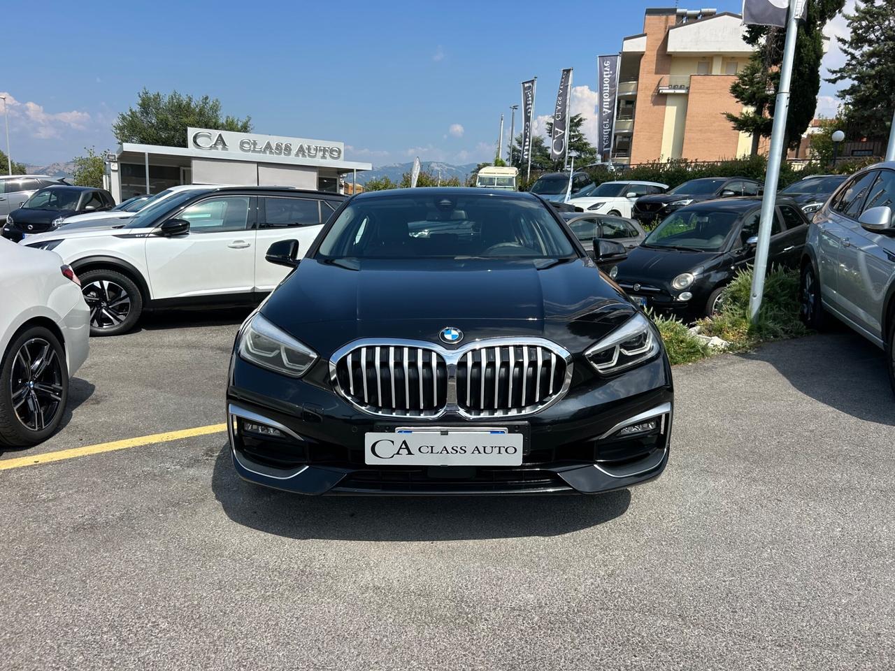 Bmw 118 118d 5p. Luxury