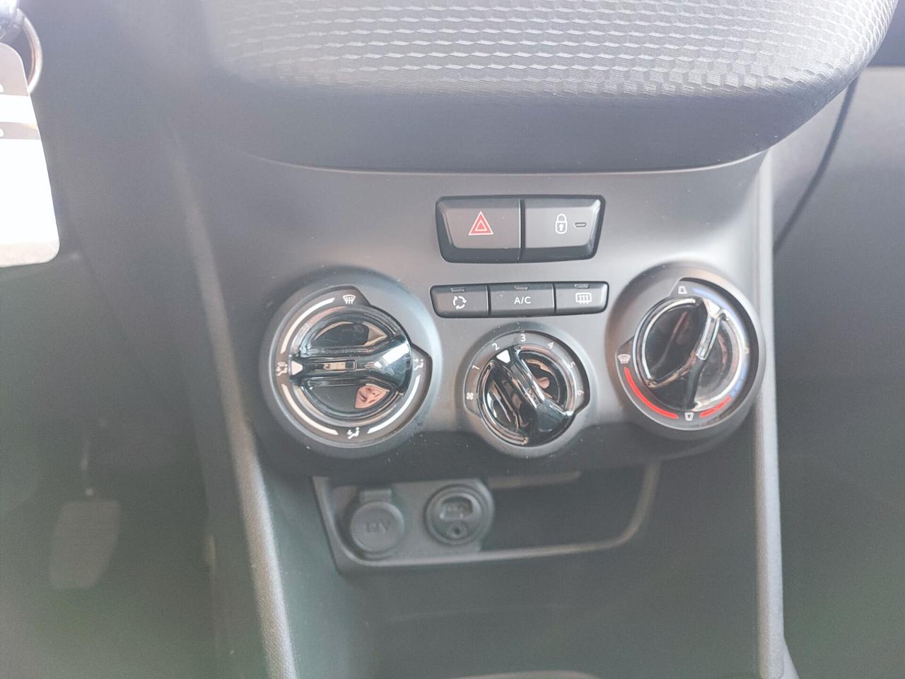 Peugeot 2008 BlueHDi 100 S&S Allure