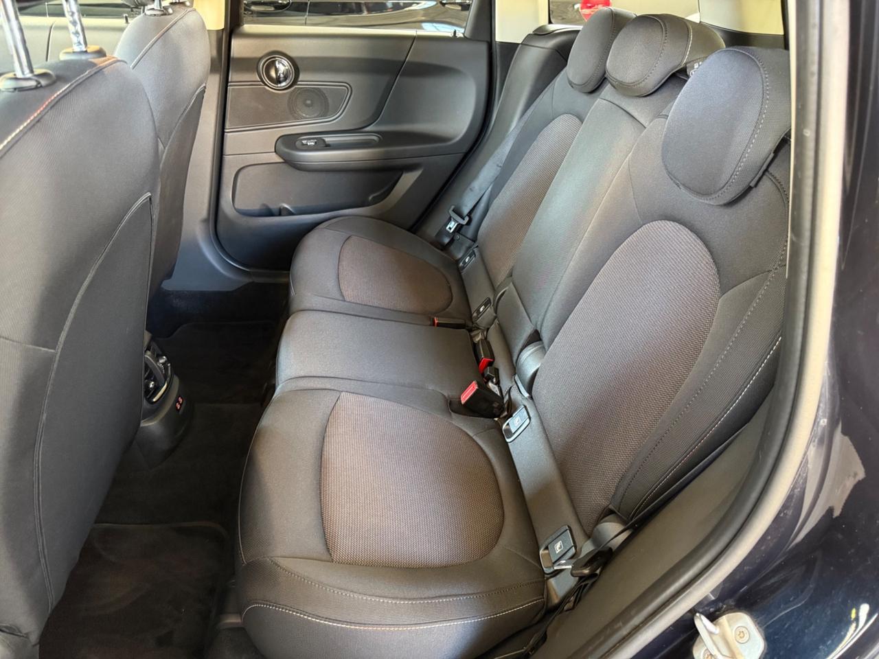 Mini Cooper Countryman 1.5 Hype CAMBIO AUTO UNICO PROP