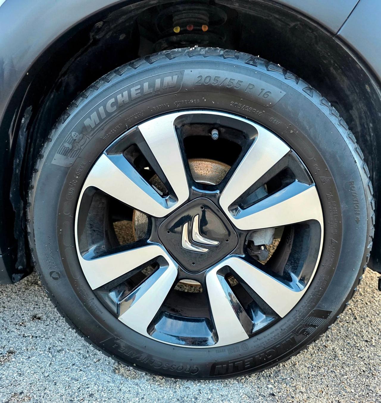 Citroen C3 1.6 BlueHDi 75cv S&S Shine con 73.000 Chilometri