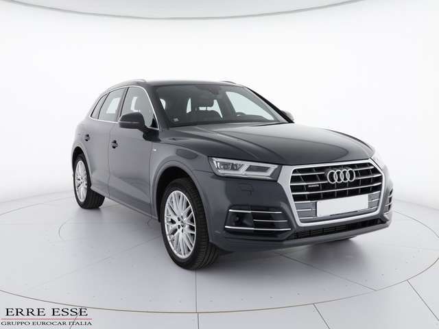 Audi Q5 45 2.0 tfsi mhev business sport quattro 245cv s-tr