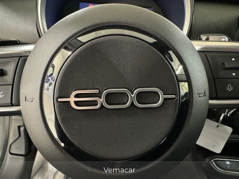 FIAT 600 Hybrid 1.2 MHEV km0