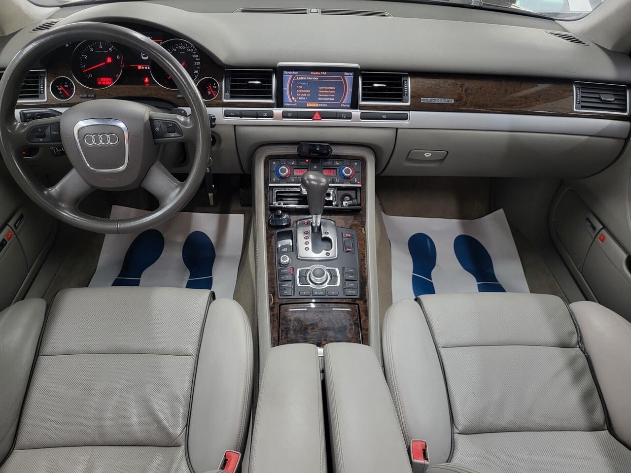 Audi A8 6.0 W12 quattro tiptronic