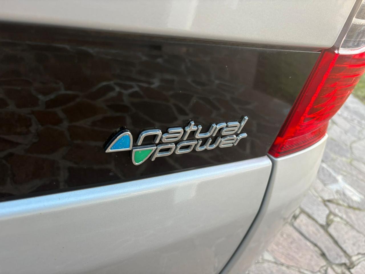 Fiat Qubo 1.4 8V 77 CV Dynamic Natural Power